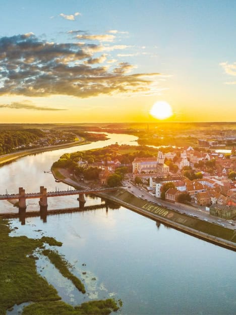 eSIM Lithuania đi du lịch không giới hạn