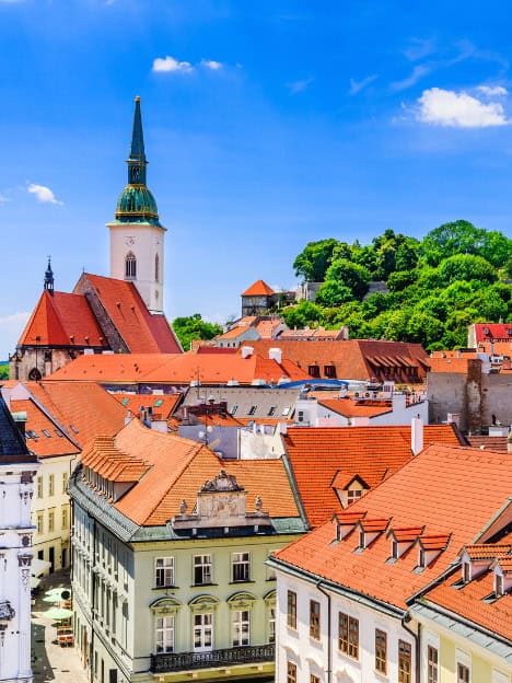 eSIM Slovakia đi du lịch không giới hạn